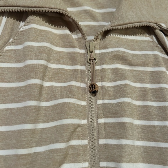 Lululemon Nice Asana Jacket - Picture 6 of 7